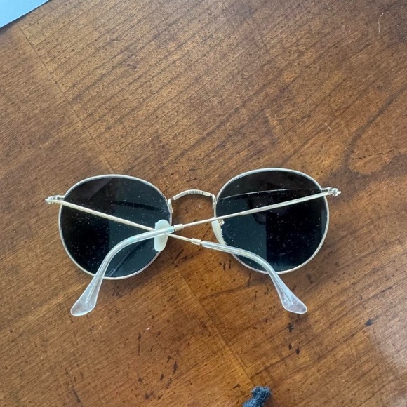 Ray-Ban Round Metal Sunglasses - Black Lenses, Gold Frame - Picture 2 of 2